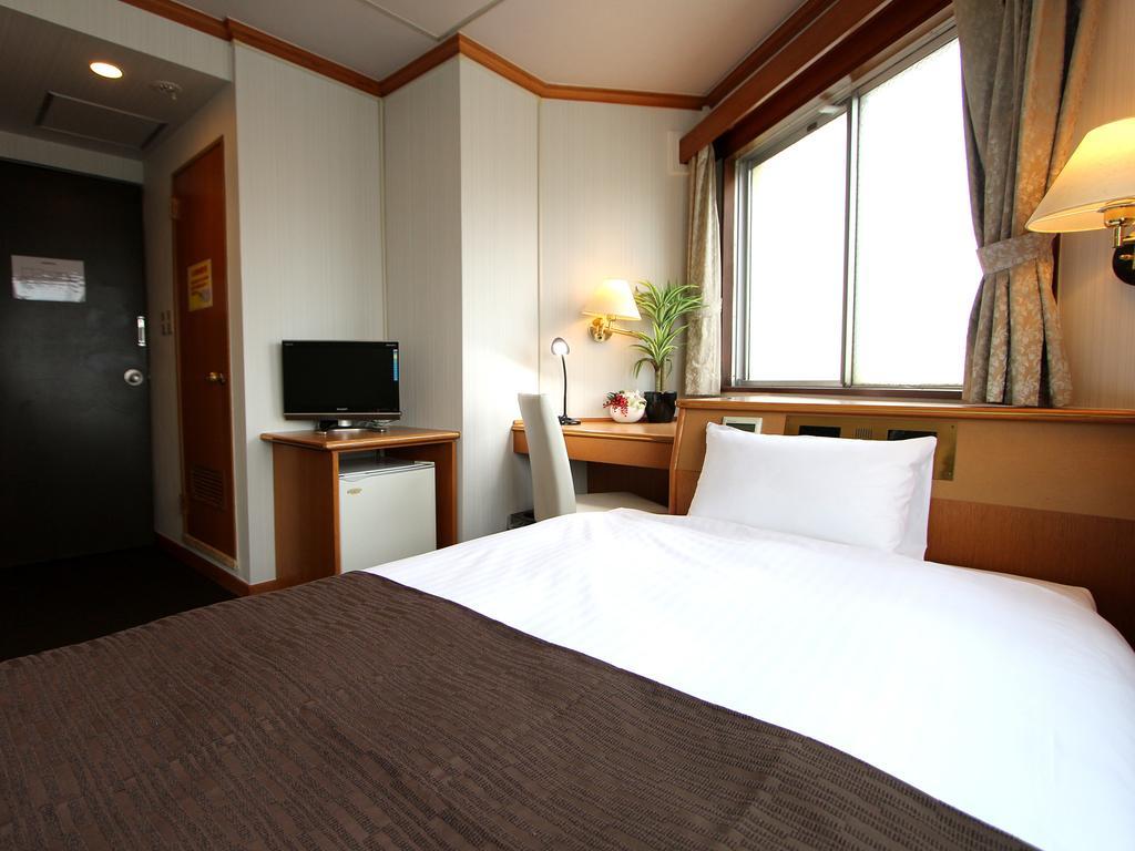 Hotel Livemax Budget Tomarikou 3*