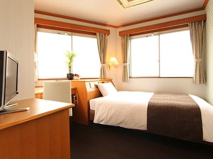 Livemax Budget Tomarikou Hotel